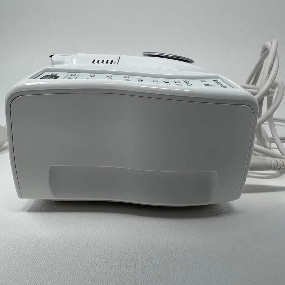 mē elōs Professional Hair Removal System Iluminage Beauty HU-FG00501 White
